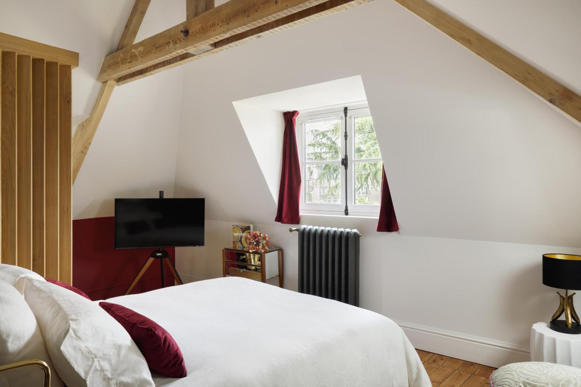 Clos Du Cedre - Chambres D'Hotes D'Exception, Luxury B&B A Dinan Bilik gambar
